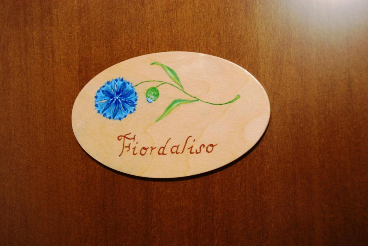 Casale La Torretta Bed & Breakfast Norcia Bagian luar foto