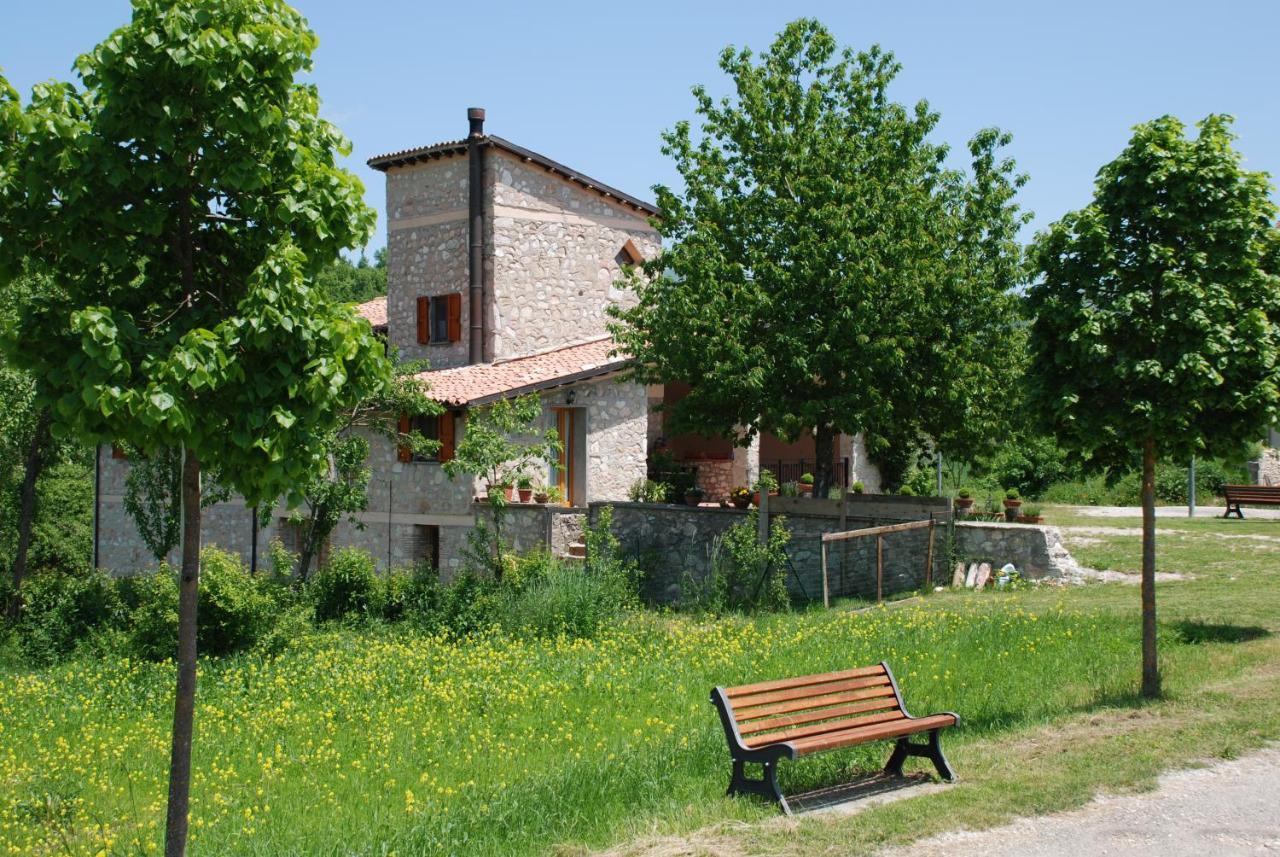 Casale La Torretta Bed & Breakfast Norcia Bagian luar foto