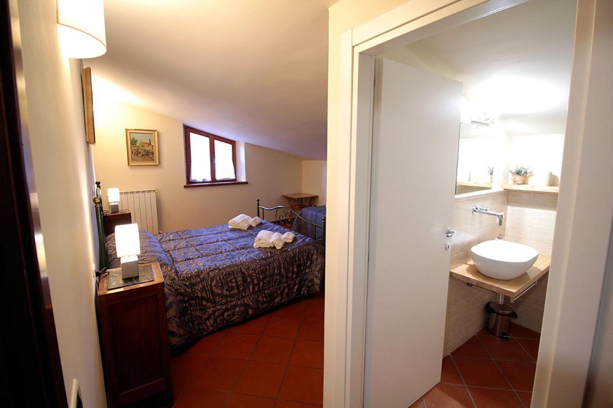 Casale La Torretta Bed & Breakfast Norcia Bagian luar foto